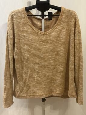 SO Tan Sweater Women's size L